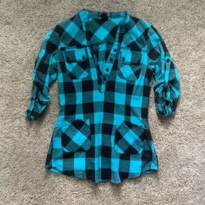 Blue checkered shirt 💙🖤💙